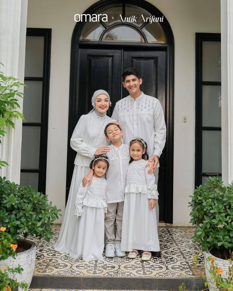 Instagram.com/omara.id